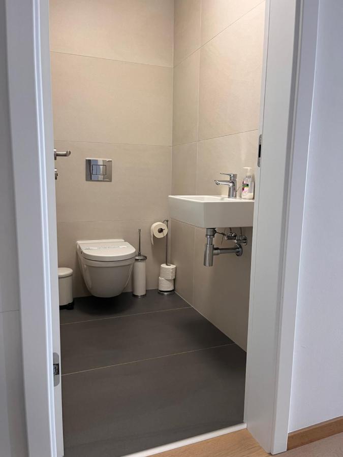Skau Blue Residence In Sky Park 21 Floor 2 Tower Panoramic View Free Parking Bratislava Exterior photo