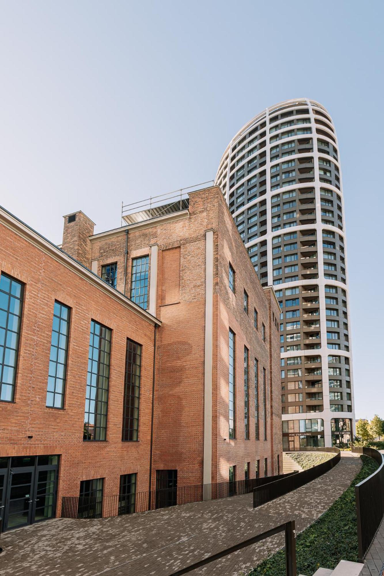 Skau Blue Residence In Sky Park 21 Floor 2 Tower Panoramic View Free Parking Bratislava Exterior photo